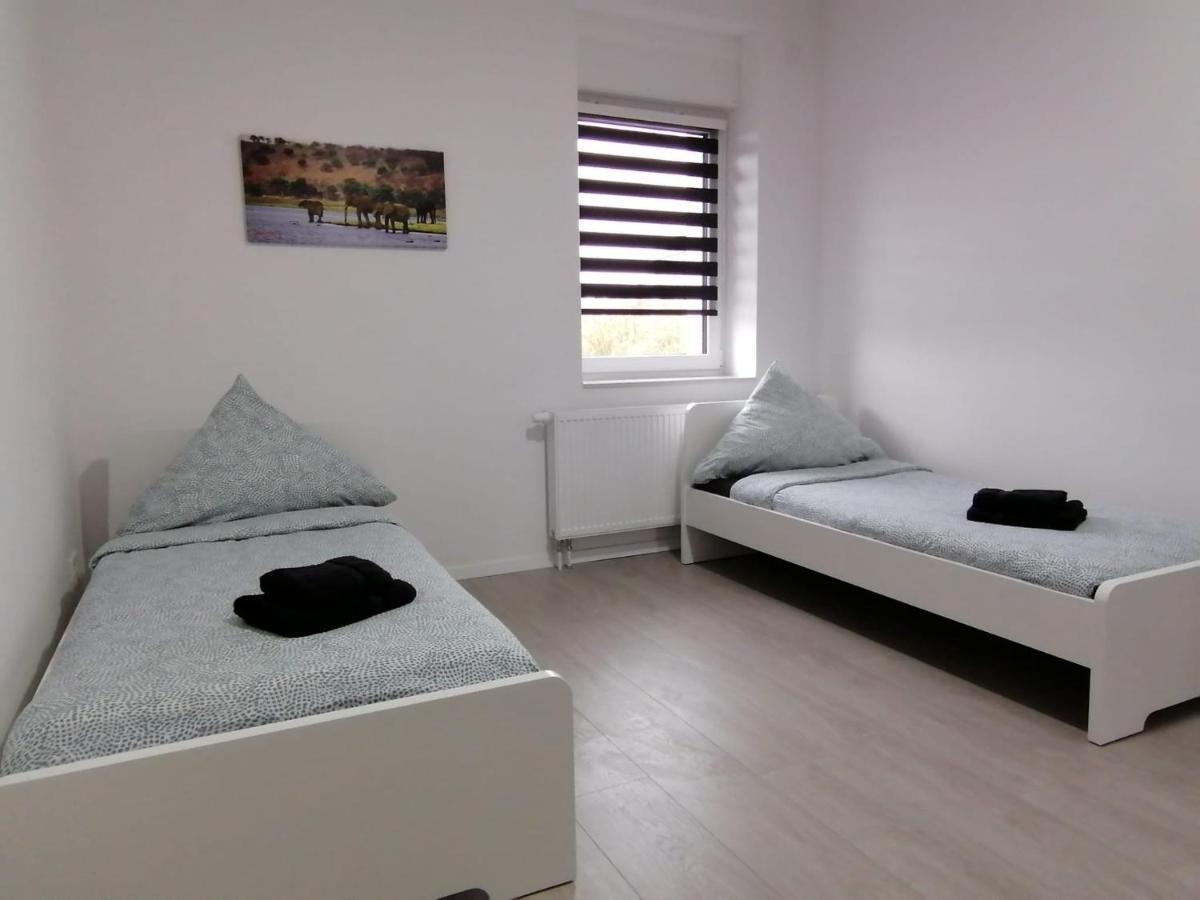 Estrella24 Living Rooms Singapur แฮร์เนอ ภายนอก รูปภาพ