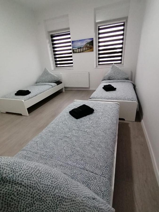 Estrella24 Living Rooms Singapur แฮร์เนอ ภายนอก รูปภาพ