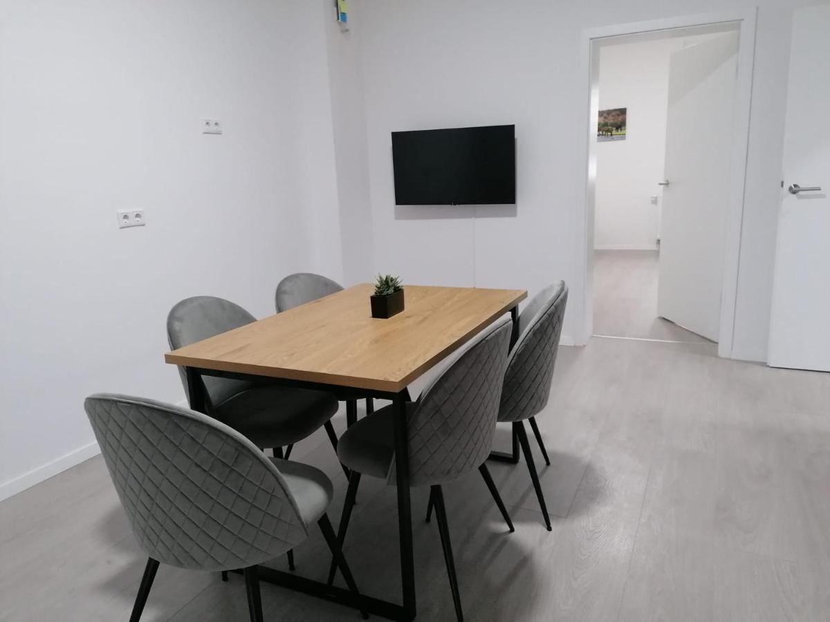 Estrella24 Living Rooms Singapur แฮร์เนอ ภายนอก รูปภาพ